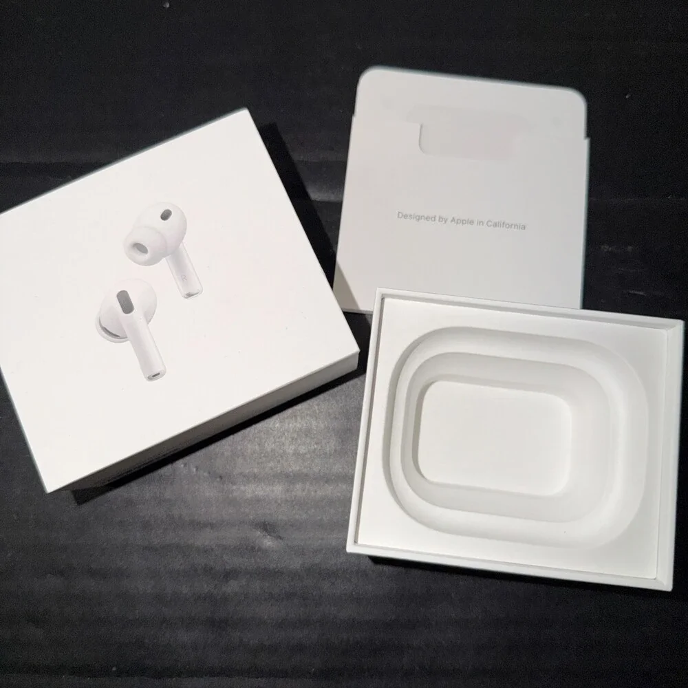 Apple AirPods Pro 3 EMPTY BOX ONLY
